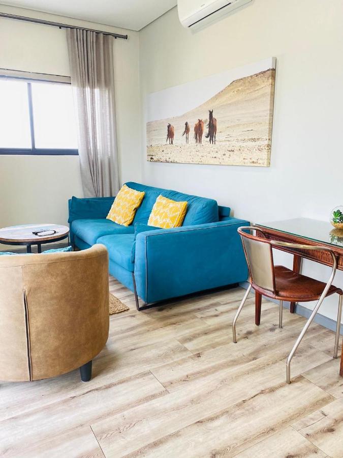 Dmn City At Merensky Apartment Виндхук Экстерьер фото